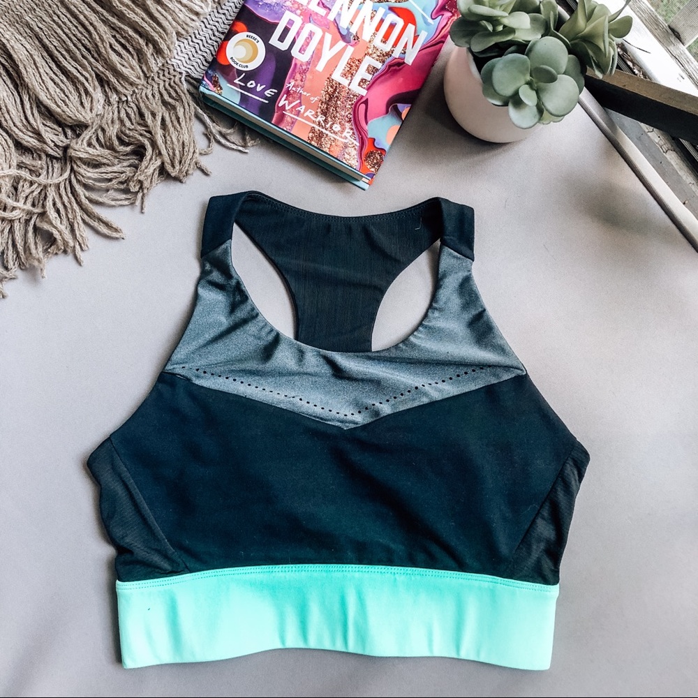 FABLETICS High Impact/High Coverage sports bra!